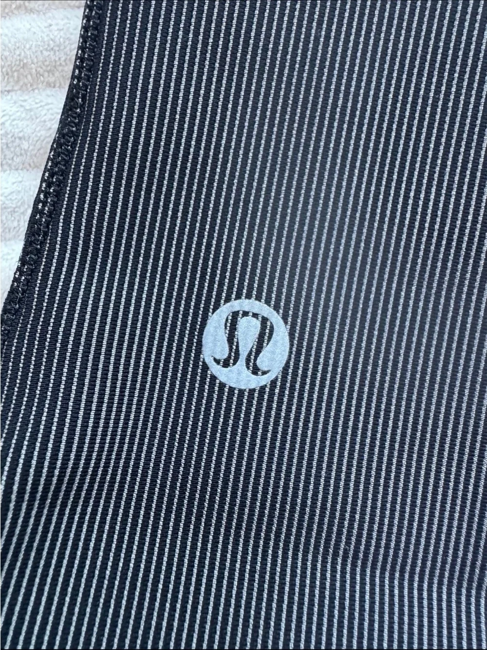 Lululemon leggings and crop top sports bra bundle
